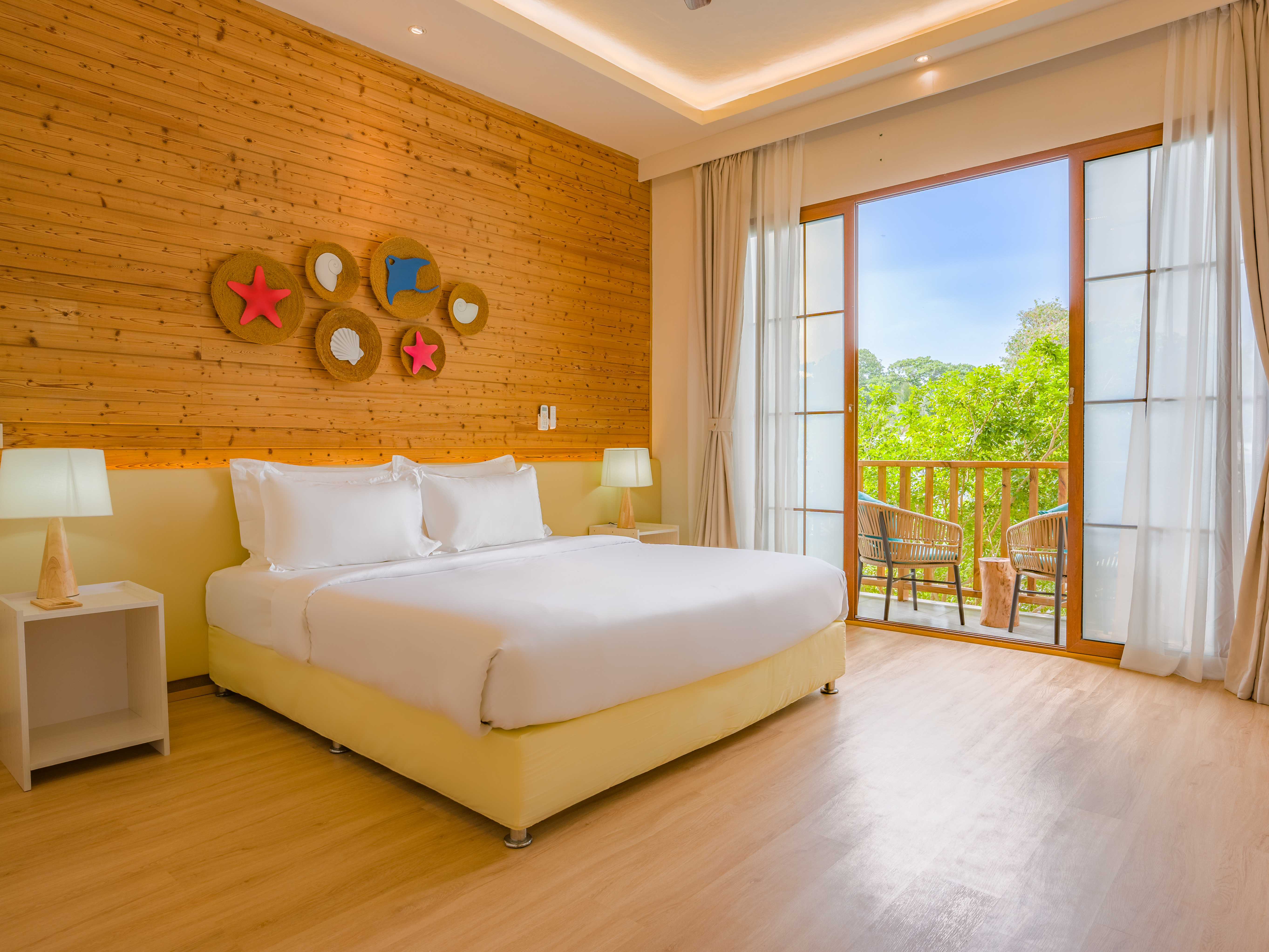 Premium Deluxe Islandview with Balcony